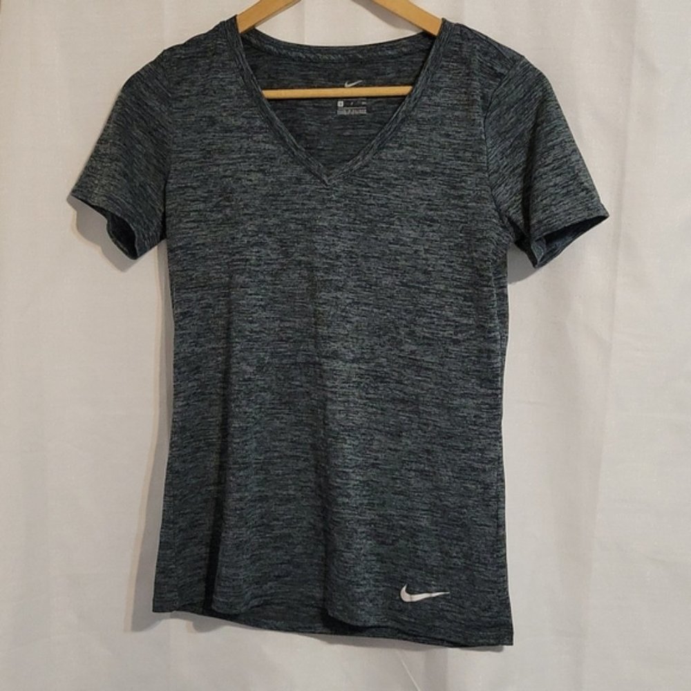 Nike Dri Fit Grey Lightweight V Neck T Shirt Womens Small